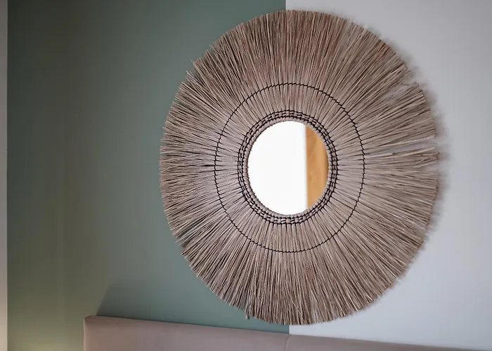 Saska Park Apartment